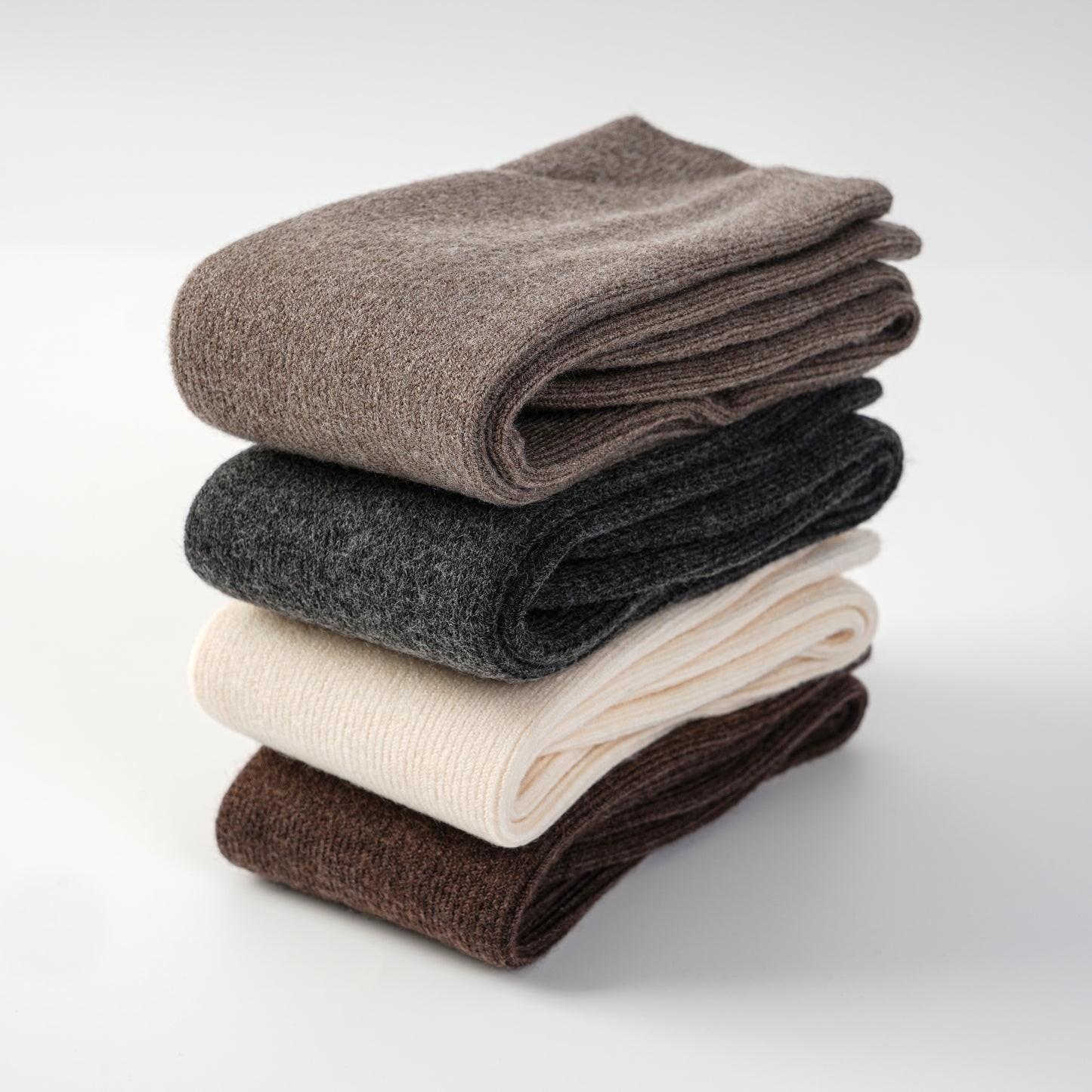 レディース ウールシルク混 スラウチソックス